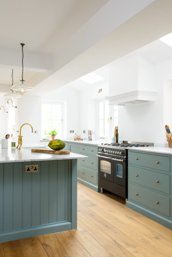 What kind of flooring should I go for in my kitchen? - The deVOL ...