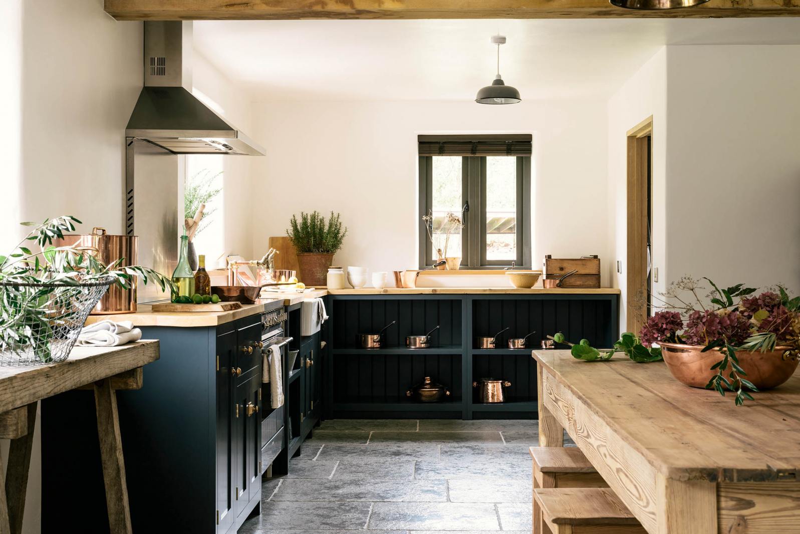 The Leicestershire Kitchen in the Woods | deVOL Kitchens