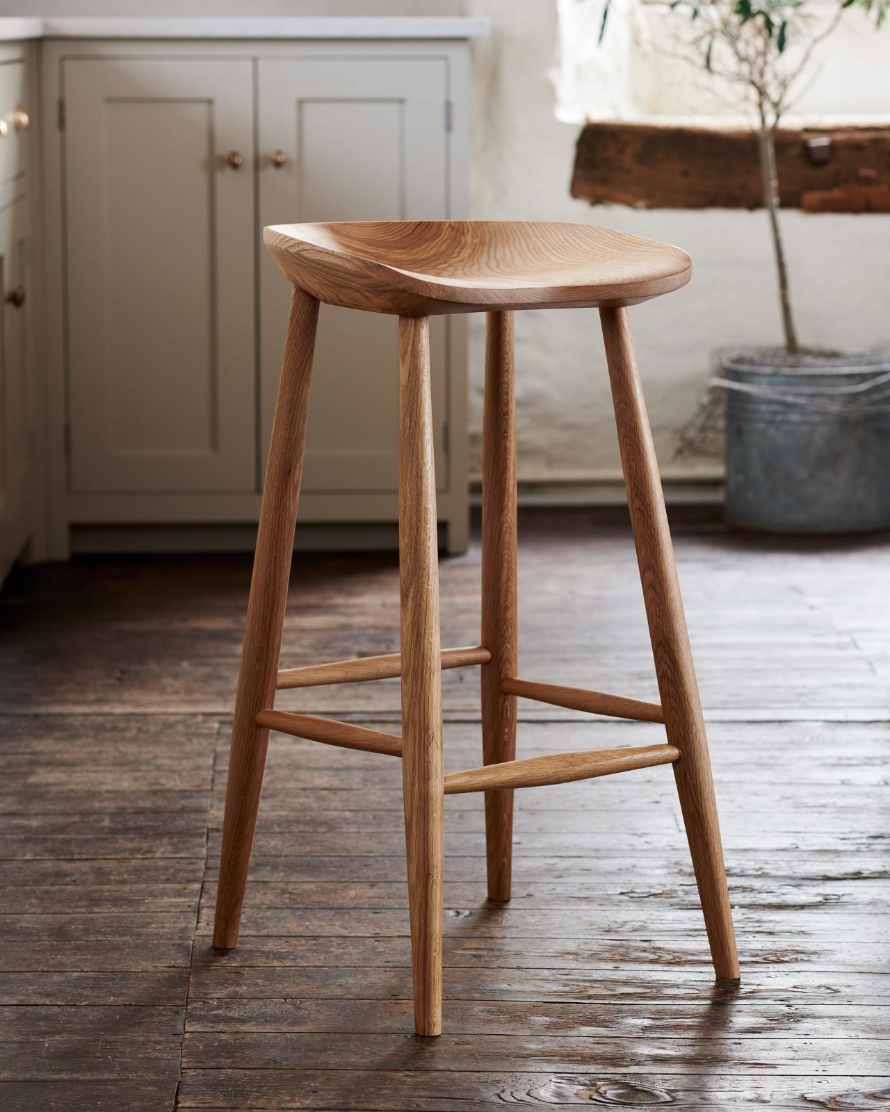 natural oak bar stool