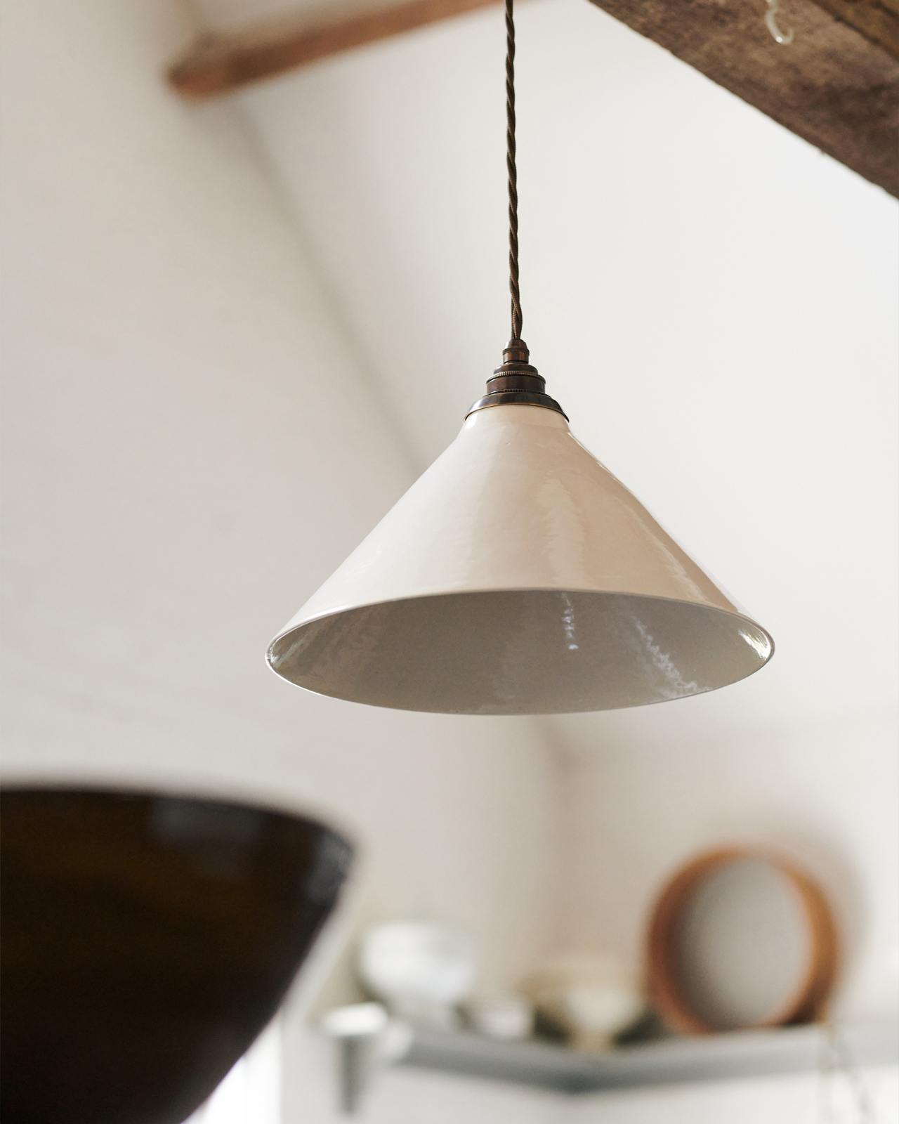 devol crackle pendant