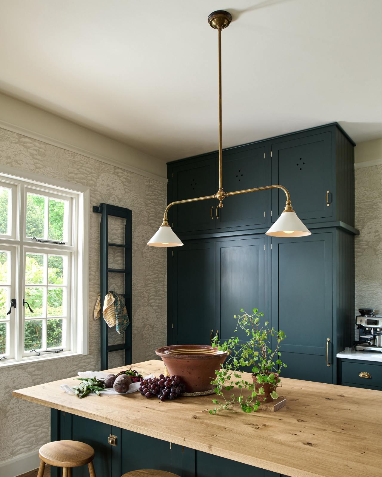 devol kitchen lighting