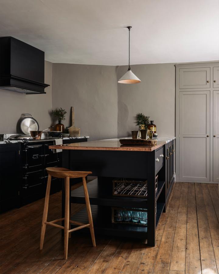 devol kitchen lighting